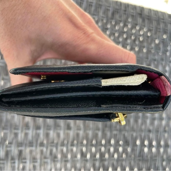 Prada Black Wallet - Picture 11 of 12